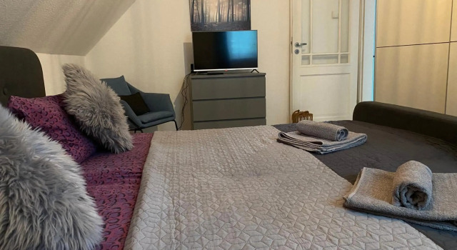Pool & Lake Holiday Home, Rezervovat Hotel Markkleeberg Lipsko