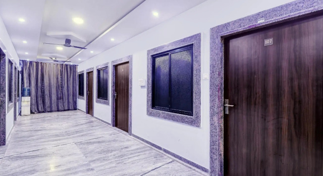 OYO 82226 H R G Guest House