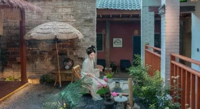 Shijian | Architect Hotel · Homestay (Luoyi Ancient City Shizijie Branch)