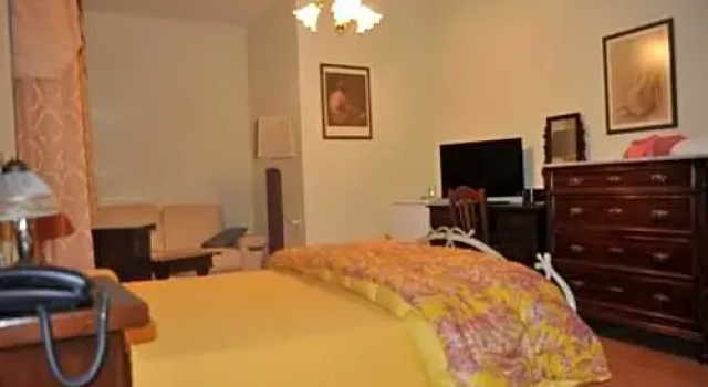 Полулюкс Hotel Fioriti