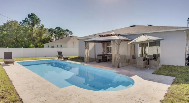 6 Mi to River Park Marina, Boardwalk: Home w/ Pool