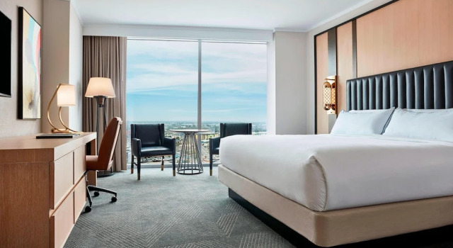 Номер Mid Floor JW Marriott Nashville