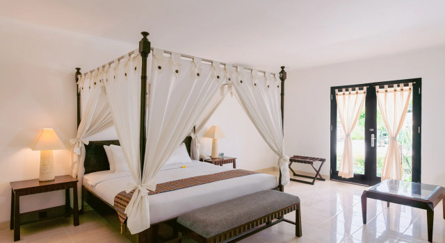 Legong Keraton Beach Hotel