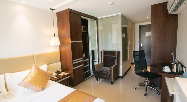 Best Western Plus Hotel Subic, Book Hotel Hotels in Zambales with a Pool, Swimming Pool