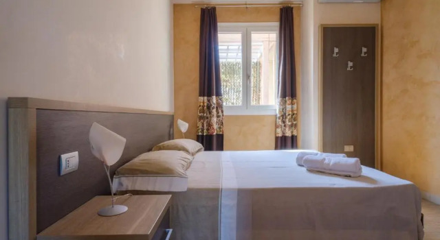 Il Carrubo del Salento, Book Hotel Hotels in Copertino with Parking, Parking