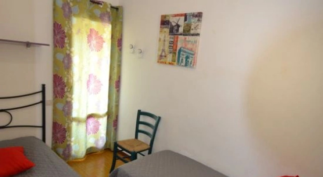 Апартаменты Comfy Flat With Garden and Pool