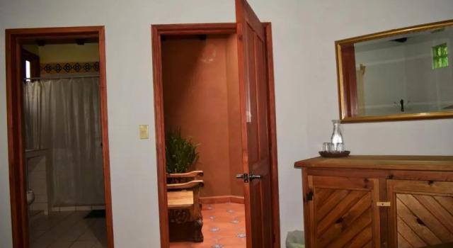 La Gloria de los Ángeles, Boek Hotel Tzintzuntzan Michoacan