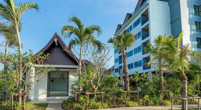 Coco Paradiso Phuket Hotel