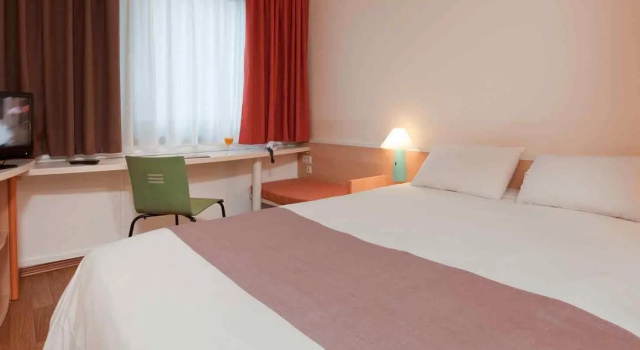Двухместный номер Standard ibis Hotel Frankfurt Airport