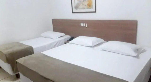 Hotel Vivendas Centro, Забронировать Отель Эрешин Риу-Гранди-ду-Сул