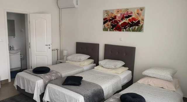 Marko Airport Rooms