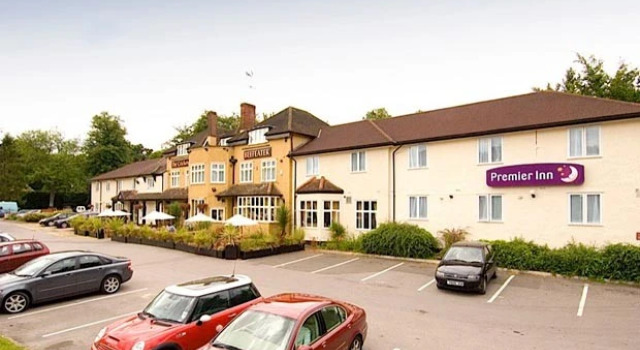 Premier Inn Ascot, Book Hotel Hoteller i Ascot med parkering, Parkering