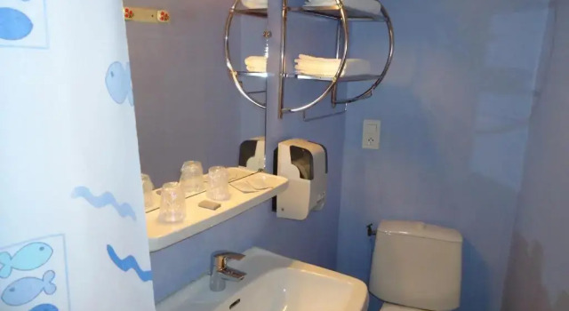 Четырёхместный номер Standard Hotel des Voyageurs