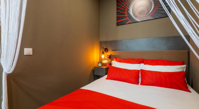 Sutki Ufa on Entuziastov street 11, Rezervovat Apartmán Hotely v Bashkortostan s parkováním, Parkování