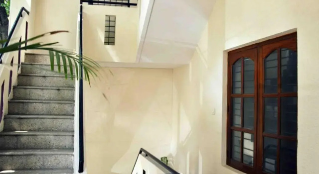 AAO Hostels, Забронировать Отель Корамангала Бангалор, рядом с Торговый центр The Forum