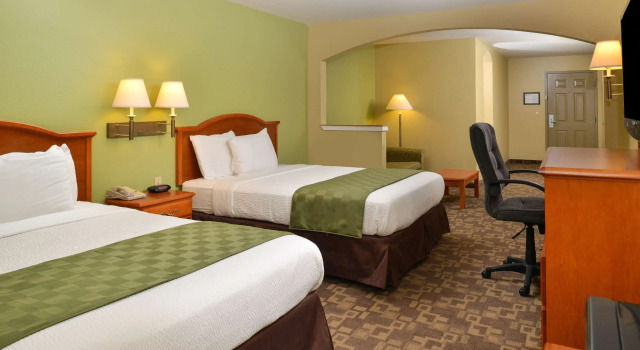 Четырёхместный номер Standard Americas Best Value Inn and Suites Little Rock