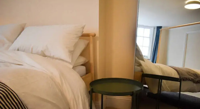 Private, Spacious & Central 1 Bedroom Flat in Brighton, Забронировать Отель Отели Исторического графства Суссекса 3 звезды, 3*