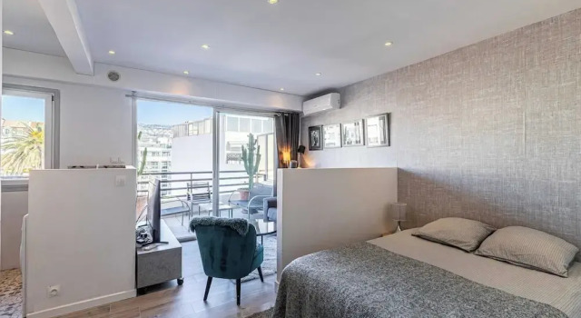 Magnificent Studio in the Center of Cannes / Terrace - 30m2