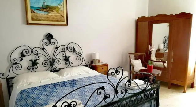 Двухместный номер Standard с видом на море B&B Faro Bianco