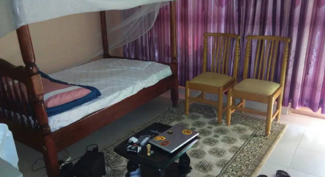 Camera Deluxe Camp Fred Hotel