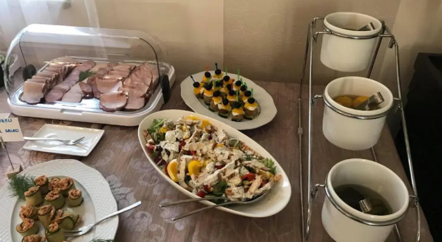 Leszczynowy Dworek, Varaa Hotelli Gdańsk Pommeri