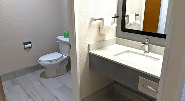 Номер Standard Quality Inn & Suites South San Jose - Morgan Hill