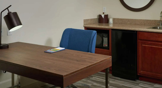 Студия Hampton Inn & Suites Phoenix-Surprise