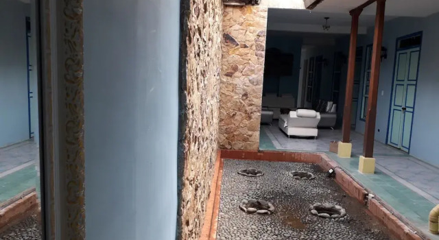 San Antonio Breezes Hostel