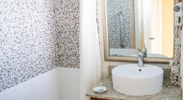 Номер Standard с видом на гавань Best Western Plus Yacht Harbor Inn