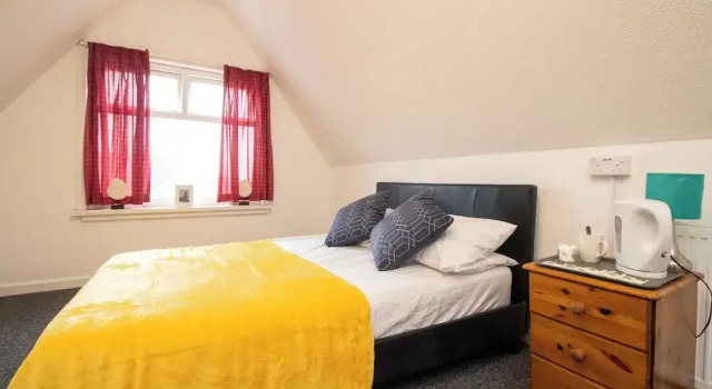 Четырёхместный номер Standard Pebbles guest house