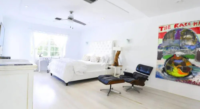 Villa Kimberly, Забронировать Вилла Коттеджи Майами-Бич, рядом с Miami Beach Latin Chamber of Commerce, Коттедж