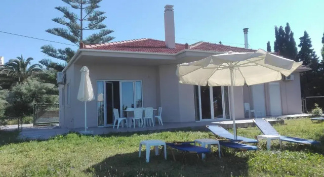 Коттедж Sea Breeze Villa