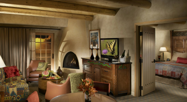 Hilton Santa Fe Buffalo Thunder, Buchen Sie Resort Hotels in New Mexico mit Parkplatz, Parkplätze