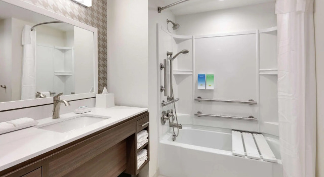 Четырёхместная студия Home2 Suites By Hilton Yakima Airport