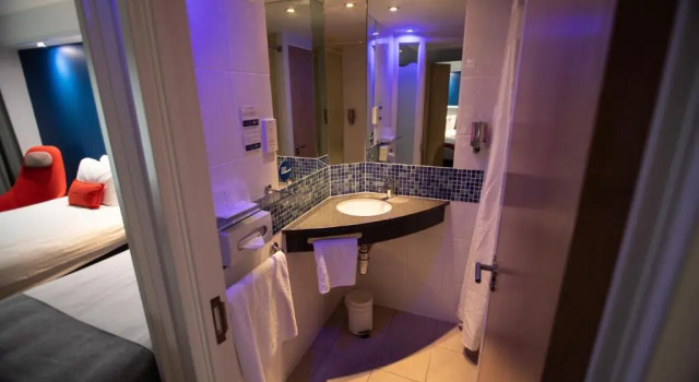 Семейный номер Standard Holiday Inn Express London Stansted Airport by IHG