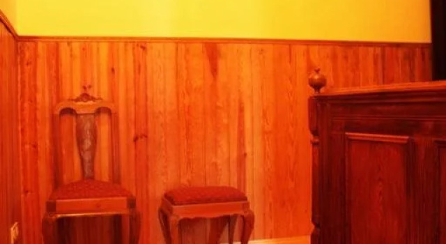 Sintra Small Hostel, Забронировать Хостел Хостелы Синтра, рядом с Церковь Сан-Мартиньйо, Хостел