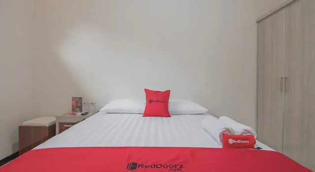 RedDoorz Syariah near Jalan Panglima Batur Banjarbaru