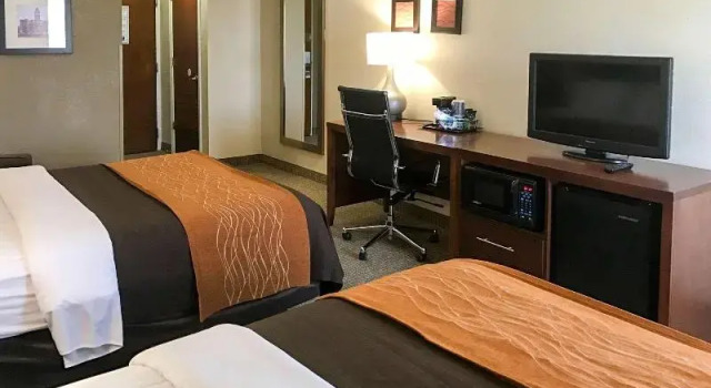 Шестиместный номер Standard Comfort Inn & Suites Clemson - University Area
