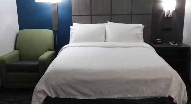 Люкс c 1 комнатой Candlewood Suites Knoxville Airport-Alcoa by IHG