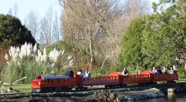 Mawley Holiday Park, Buchen Sie Resort Masterton Wellington