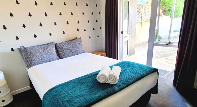 Bumbles Backpackers, Забронировать Отель Куинстаун 