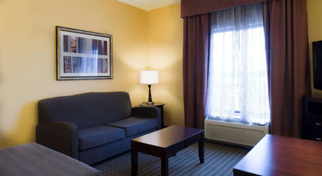 Двухместный номер Standard Hampton Inn & Suites Vineland