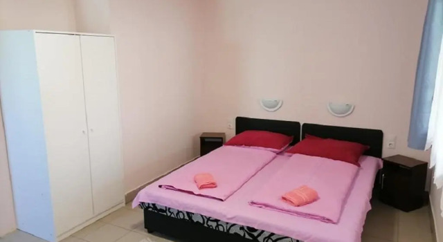 Cserke Gyöngye Apartman, Book Lejlighed Cserkeszolo 