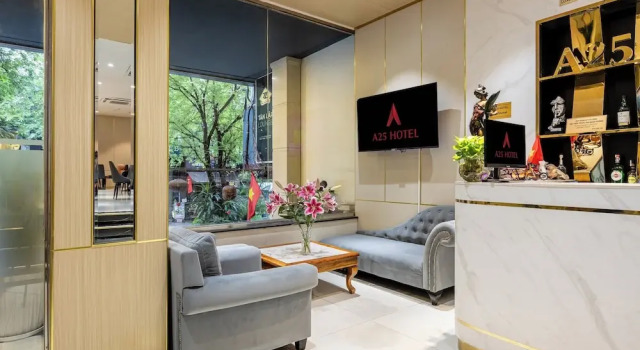 A25 Premium Hotel - 277 Le Thanh Ton