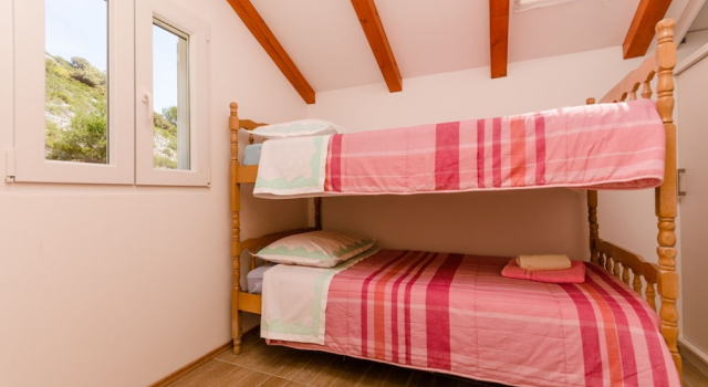House Ancica, Rezerwuj Dom wakacyjny Island Solta Split-Dalmatia County