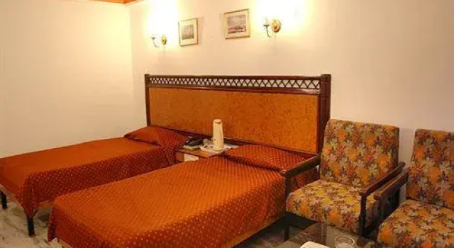 Karan Hotel, Rezerwuj Hotel Secunderabad 