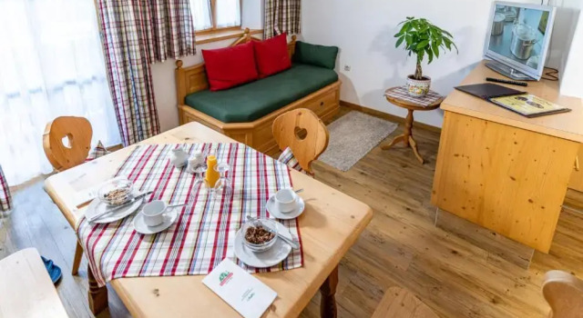 Апартаменты Gästehaus Hinterponholz