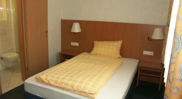 Трёхместный номер Comfort Hotel Bürgerhof