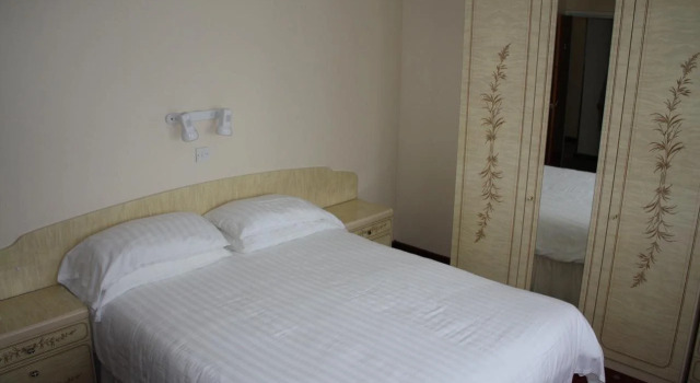 Talana Hotel, Book Hotel St. Saviour 
