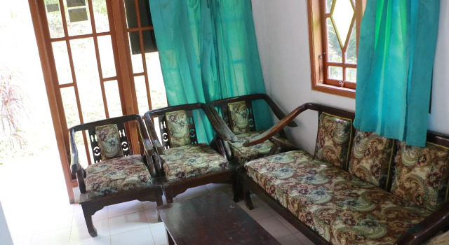 Omah Kemiri 6 Yogyakarta, Book Hotel Baturetno 